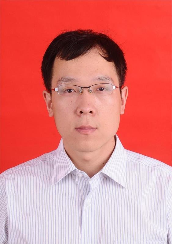 李阳